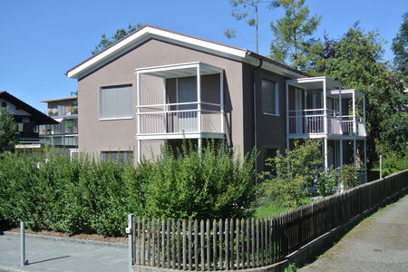 Wohnen mit Dienstleistungen Niesenblickstrasse